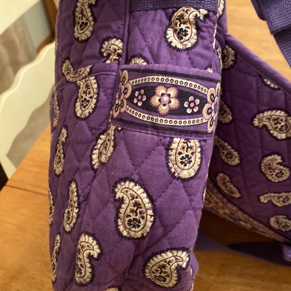 Vera Bradley messenger bag purple paisley design very nice lots of pockets nice - Picture 15 of 16